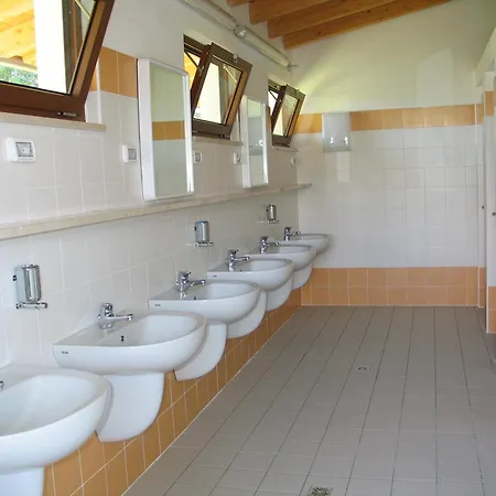 Onda Blu * 마네르바 델 가르다